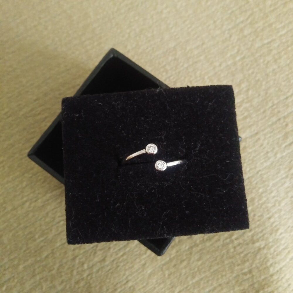14K White Gold & Diamond Bypass Ring - Size 7